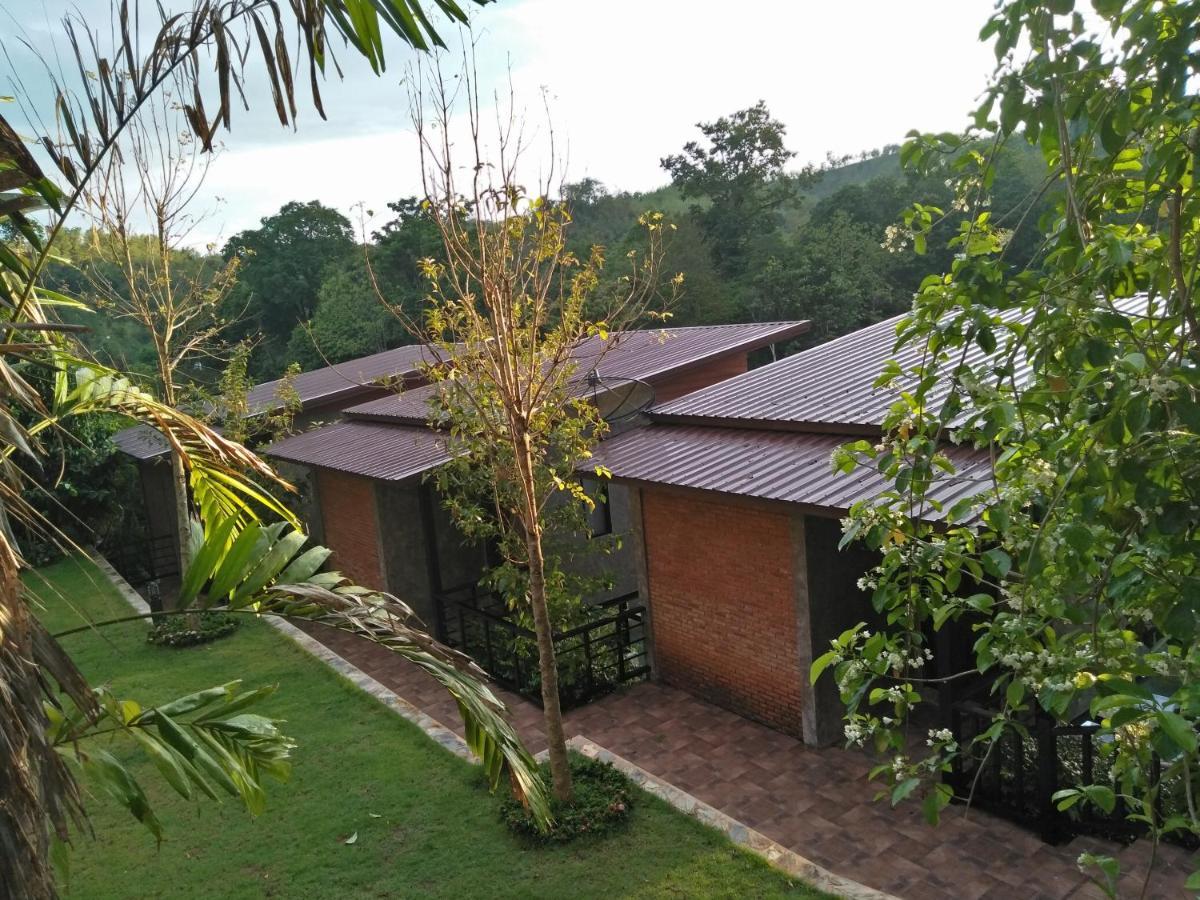 Sangkla Resort Ban Bang Pla O Ngoại thất bức ảnh